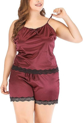 Pashii Women Self Design Maroon Top & Shorts Set