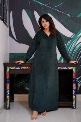 Feathers Closet Women Nighty(Green)