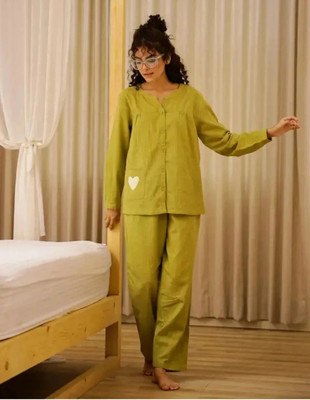 Kharwar Fashions Women Solid Green Night Suit Set