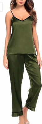 Mixopia Women Solid Green Top & Pyjama Set