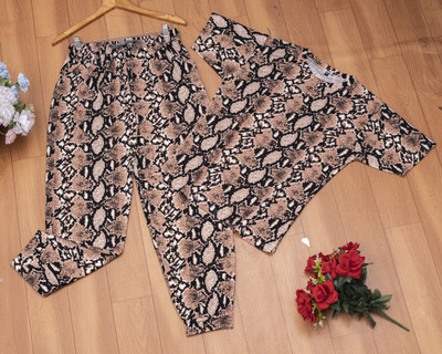 HouseOfCommon Women Printed Brown Night Suit Set