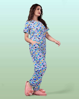 SAKARMAA Women Printed Grey Top & Pyjama Set