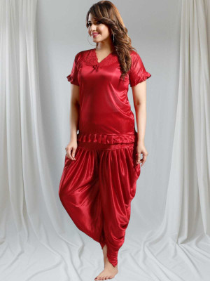 HouseOfCommon Women Solid Maroon Night Suit Set