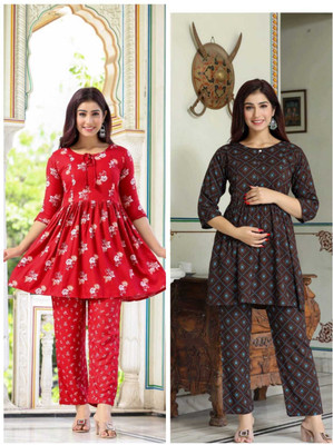 PARASNATH Women Printed Brown, Maroon Night Suit Set