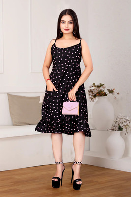 Mann creation Women Printed Black Night Suit Set