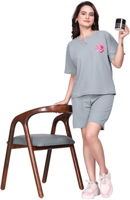samruddh Women Solid Grey Top & Shorts Set