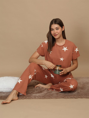 SWEET DREAMS Women Printed Brown, White Top & Pyjama Set