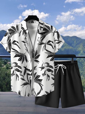 SHIVFORYOU Men Printed White, Black Top & Shorts Set