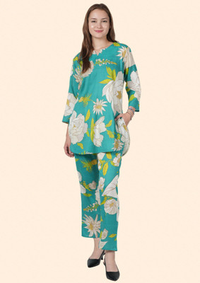 Belfry Women Floral Print Green Night Suit Set