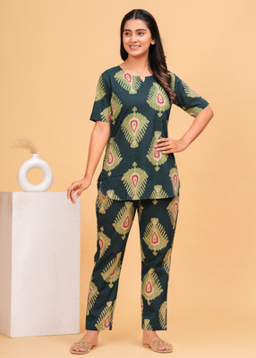 ARCTEE Women Printed Green Top & Pyjama Set