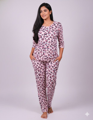 Mizan Trendz Women Conversational Pink Top & Pyjama Set