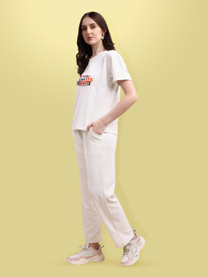 BEYOGINI Women Solid White Top & Pyjama Set