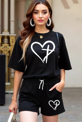 Lripsome Women Printed Black Top & Shorts Set