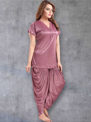 HouseOfCommon Women Solid Purple Night Suit Set