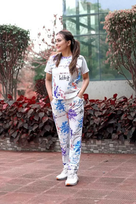 Dollico Women Printed White, Blue Top & Pyjama Set