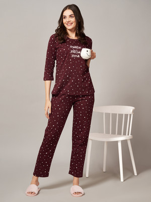 QUIRA Women Printed Maroon Top & Pyjama Set