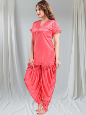 HouseOfCommon Women Solid Pink Night Suit Set