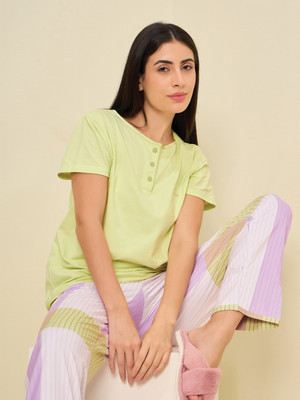SWEET DREAMS Women Solid Green Top & Pyjama Set