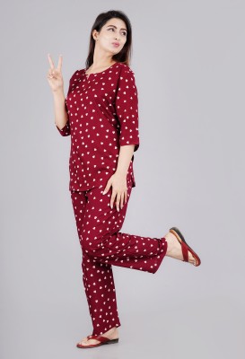 Attnico Women Printed Maroon Night Suit Set