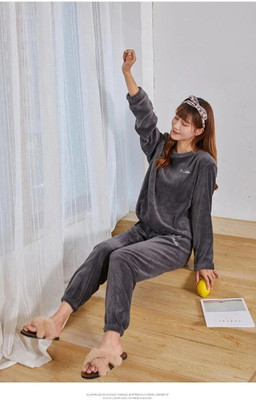 PKF Women Solid Grey Night Suit Set