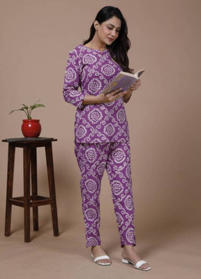 Soor Panchi Women Printed Pink Night Suit Set