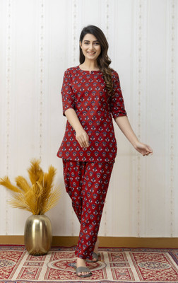 Attnico Women Printed Red Top & Pyjama Set
