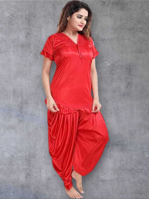 HouseOfCommon Women Solid Red Night Suit Set