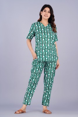 KALAVISHA Women Printed Green Top & Pyjama Set