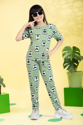 COZYKUDOS Girls Printed Light Green Top & Pyjama Set