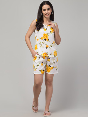 shakhi fashion Women Floral Print White Top & Shorts Set