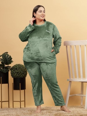 Klotthe Women Solid Green Night Suit Set