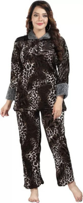 YAZIA Women Printed Black Night Suit Set