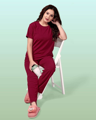 HouseOfCommon Women Solid Maroon Top & Pyjama Set