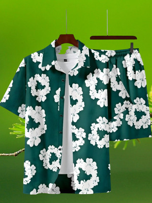 DHAMELIYA ENTERPRISE Men Printed Green Top & Shorts Set