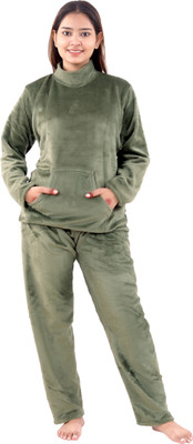 NACNO Women Solid Green Top & Pyjama Set