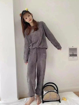 PKF Women Solid Grey Night Suit Set