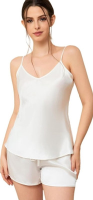 MARDIA Women Solid White Night Suit Set