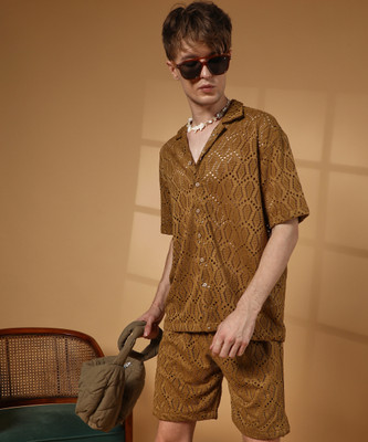 CAMPUS SUTRA Men Self Design Brown Top & Shorts Set