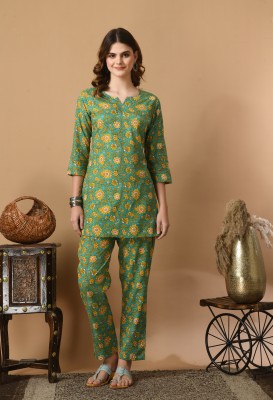 DHANOTA Women Printed Green Night Suit Set