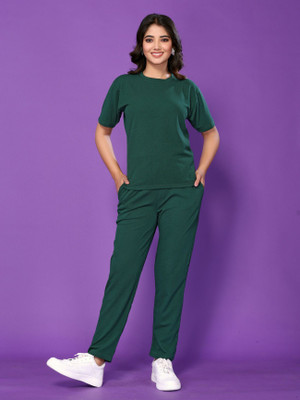 Soor Panchi Women Self Design Green Night Suit Set