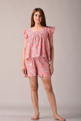 Kannahi Women Printed Pink, White Top & Shorts Set