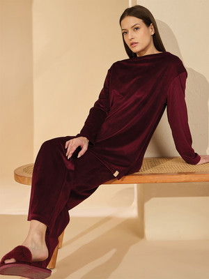 SWEET DREAMS Women Solid Maroon Top & Pyjama Set