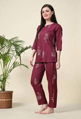 Soor Panchi Women Printed Maroon Night Suit Set