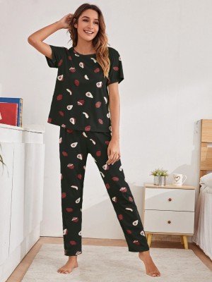 Shienzy Women Printed Black Night Suit Set