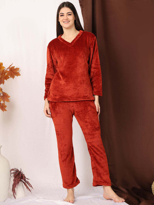 ETC Women Solid Maroon Night Suit Set