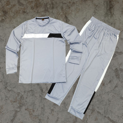 Squadfashion Men Solid Grey Night Suit Set