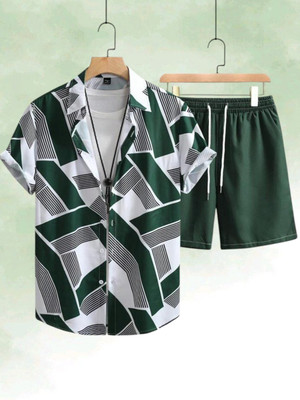 SEVENTEENSTITCH Men Printed White Top & Shorts Set
