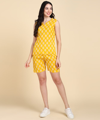 Dagar creation Women Printed Yellow Top & Shorts Set