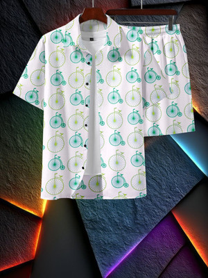 7starenterprise7 Men Printed White Night Suit Set