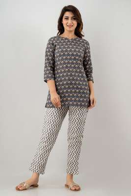 Prathmikta Women Printed Grey Top & Pyjama Set